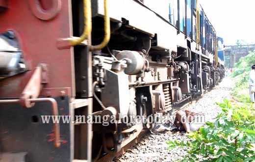 Suicide on railway track